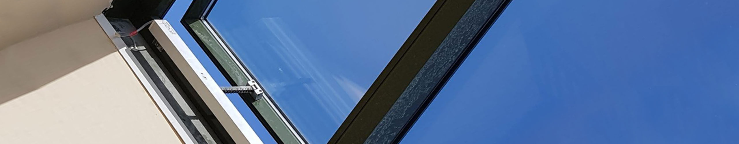 Rauch- und Wärmeabzugsanlage